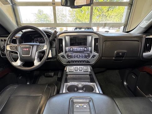 Used 2018 GMC Sierra 1500 SLT AWD/4WD image 16