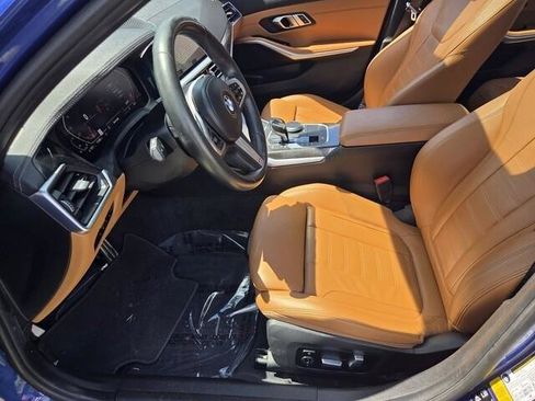 Used 2019 BMW 330i xDrive Sedan w/ M Sport Package AWD/4WD image 5