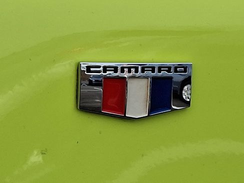 Used 2020 Chevrolet Camaro SS image 30