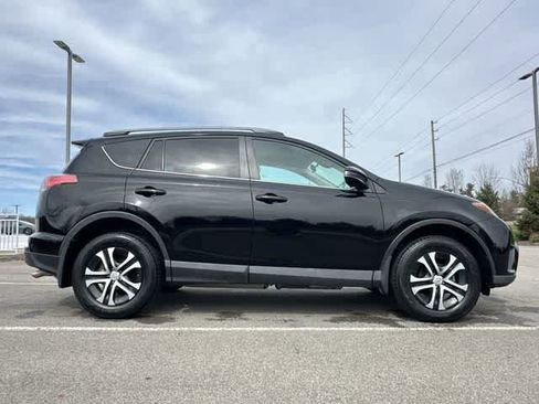 Used 2018 Toyota RAV4 LE w/ All Weather Liner Package image 3