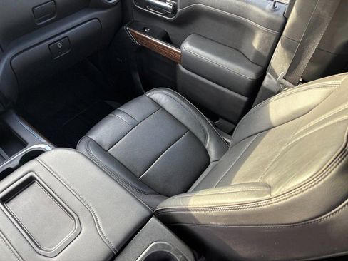 Certified 2020 Chevrolet Silverado 1500 High Country w/ Technology Package image 14