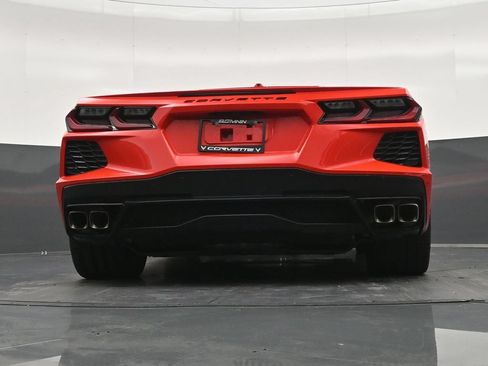 Used 2024 Chevrolet Corvette Stingray Convertible w/ Z51 Performance Package RWD image 27