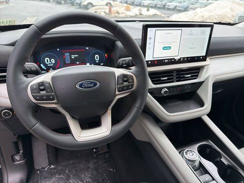 New 2026 Ford Explorer Active w/ Active Comfort Package image 12