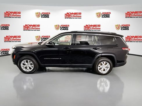 Used 2023 Jeep Grand Cherokee L Limited w/ Luxury Tech Group II AWD/4WD image 16