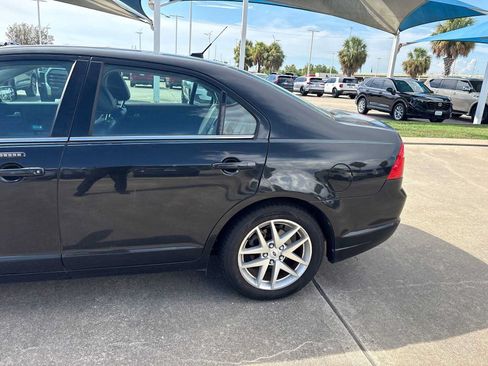 Used 2012 Ford Fusion SEL FWD image 3