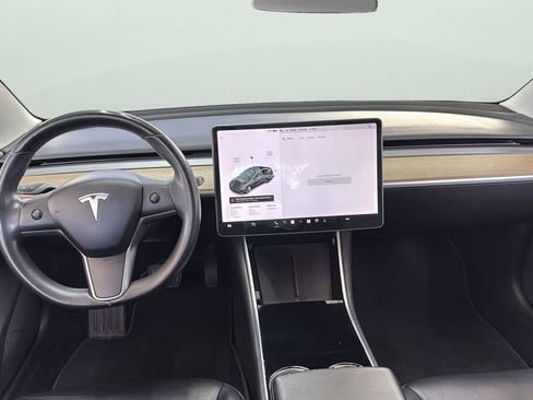Used 2018 Tesla Model 3 Long Range image 22
