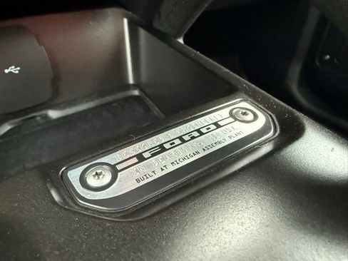 Used 2023 Ford Bronco Outer Banks w/ Sasquatch Package image 30