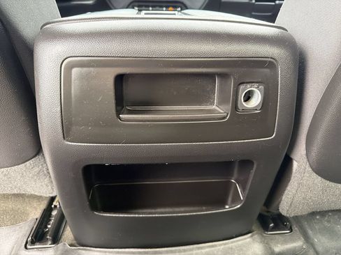 Used 2015 Chevrolet Silverado 1500 LT AWD/4WD image 19