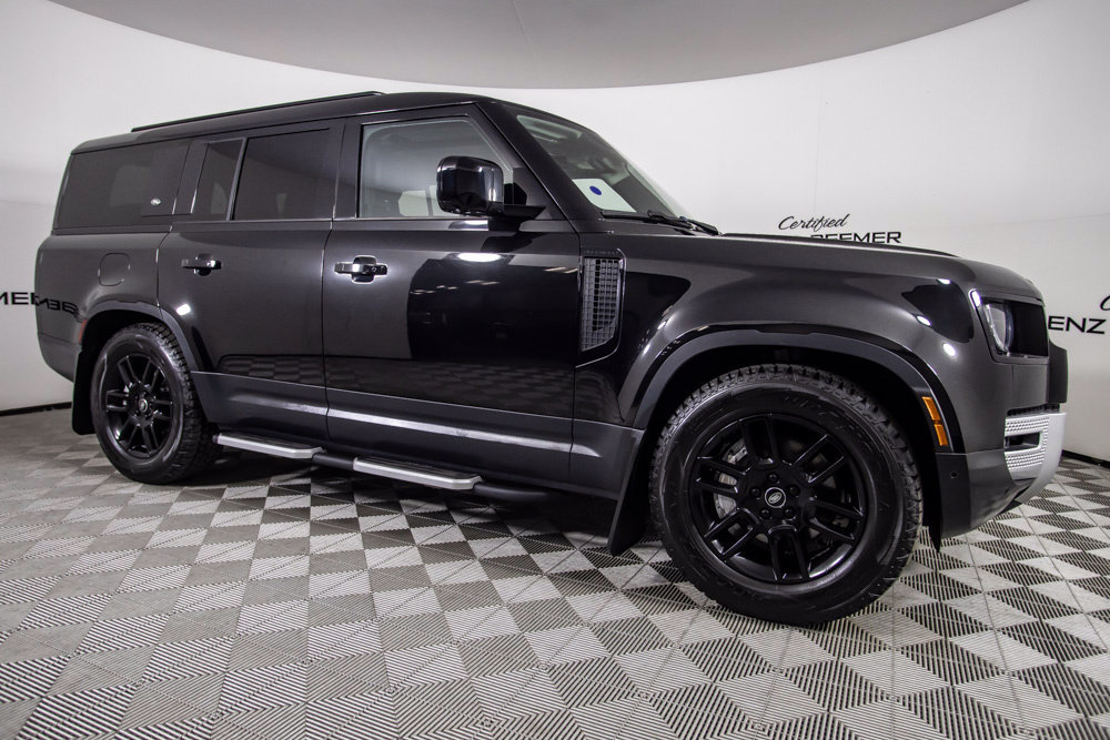 Used 2024 Land Rover Defender 130 S AWD/4WD image 2