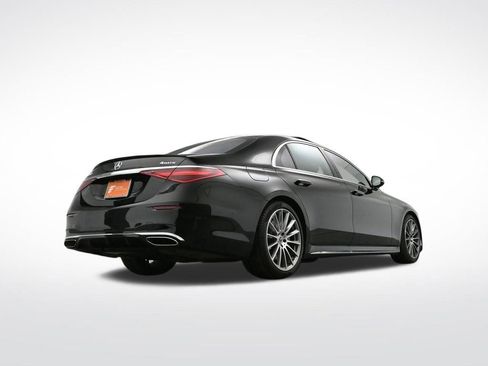 Used 2022 Mercedes-Benz S 580 4MATIC Sedan w/ AMG Line Package image 56