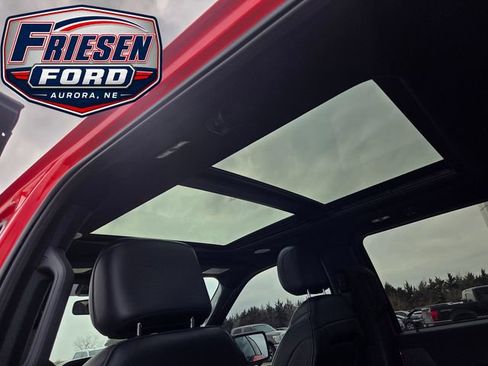 Used 2022 Ford F150 Raptor w/ Equipment Group 801A High AWD/4WD image 26