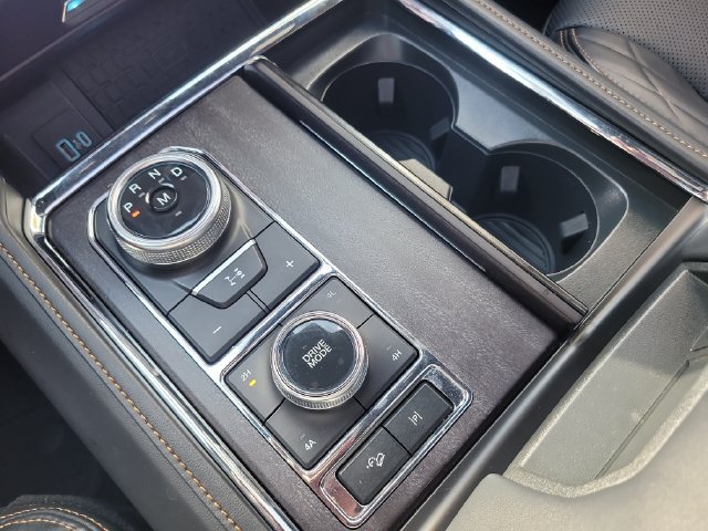 Certified 2024 Ford Expedition Platinum AWD/4WD image 31