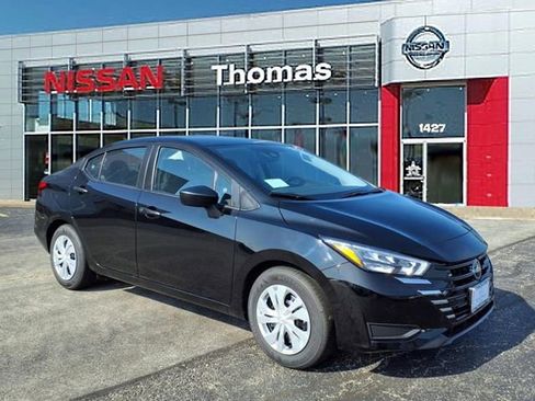 Certified 2025 Nissan Versa S w/ Trunk Package image 1