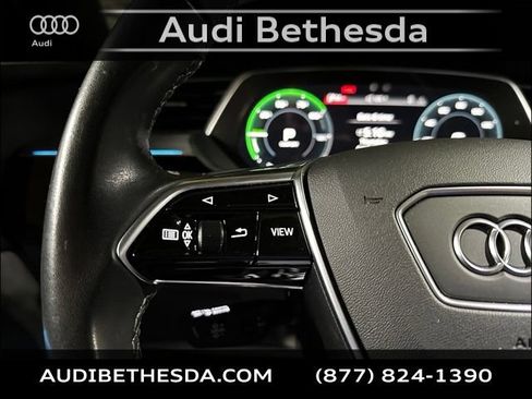 Certified 2024 Audi Q8 e-tron Prestige w/ Prestige Package AWD/4WD image 18