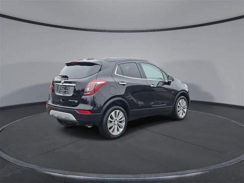 Used 2020 Buick Encore Preferred image 8