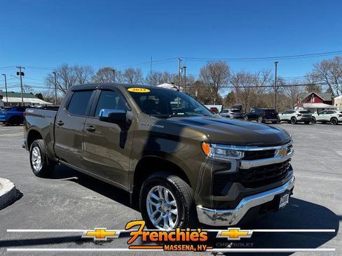 Used 2023 Chevrolet Silverado 1500 LT AWD/4WD image 20