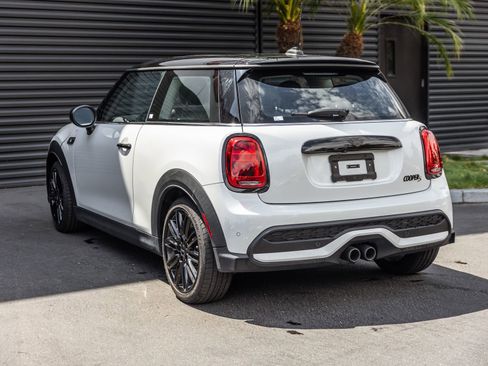Used 2024 MINI Cooper S FWD image 3