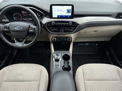 Used 2021 Ford Escape SE image 5