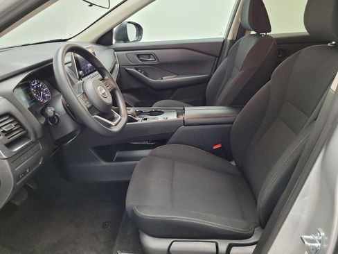 Used 2024 Nissan Rogue S image 17