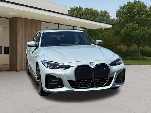 Used 2023 BMW i4 eDrive40 w/ M Sport Package RWD image 5