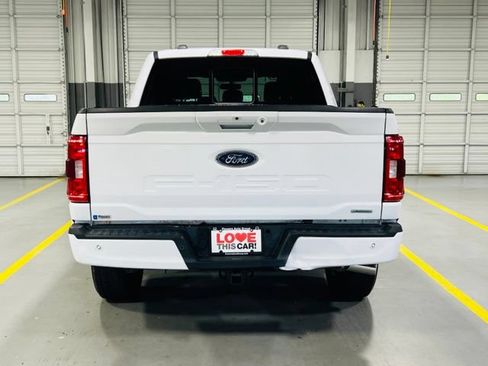 Used 2022 Ford F150 XLT w/ Equipment Group 302A High AWD/4WD image 16