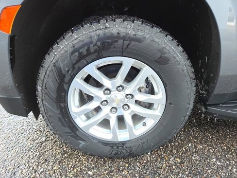 Used 2022 Chevrolet Suburban LT image 67