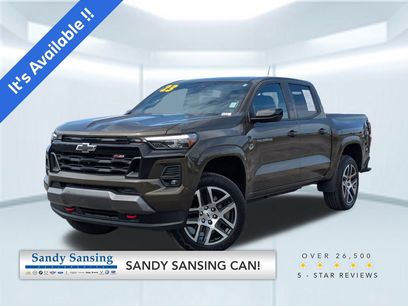 Used 2023 Chevrolet Colorado Z71 w/ Z71 Convenience Package 2
