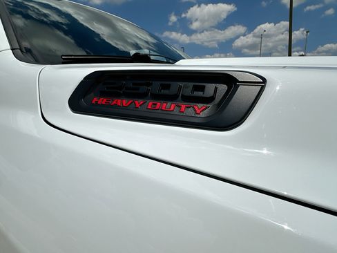Used 2024 RAM 2500 Tradesman AWD/4WD image 30