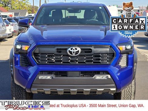 Used 2025 Toyota Tacoma TRD Off-Road image 8