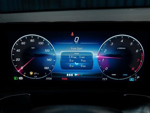 New 2026 Mercedes-Benz GLB 250 image 16