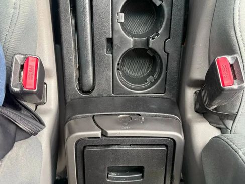 Used 2010 Honda Element EX image 12