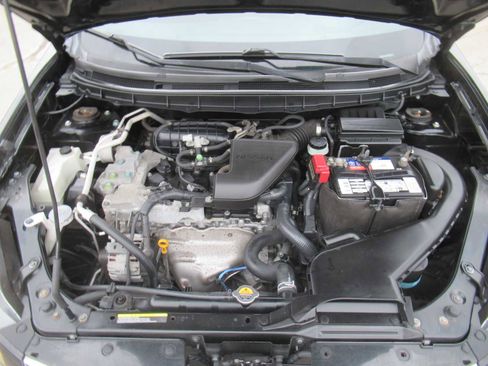 Used 2015 Nissan Rogue S w/ Convenience Package image 12