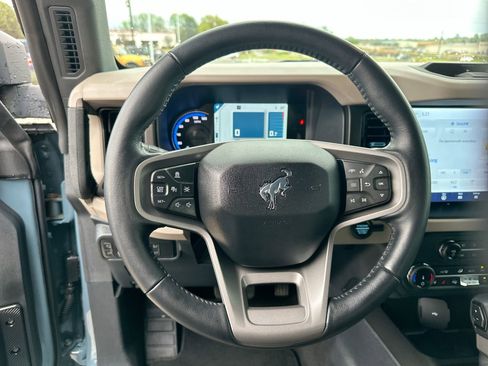 Used 2022 Ford Bronco Wildtrak AWD/4WD image 14