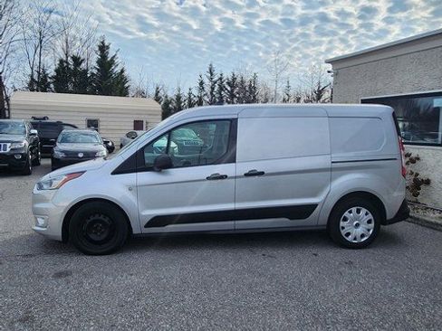 Used 2019 Ford Transit Connect XLT image 4
