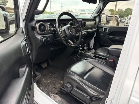 Used 2022 Jeep Gladiator Sport AWD/4WD image 30