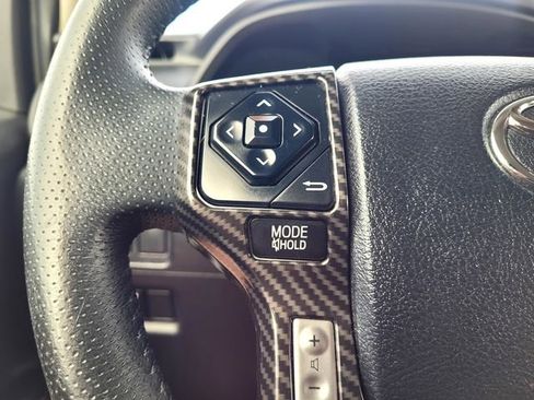 Used 2018 Toyota 4Runner SR5 image 24