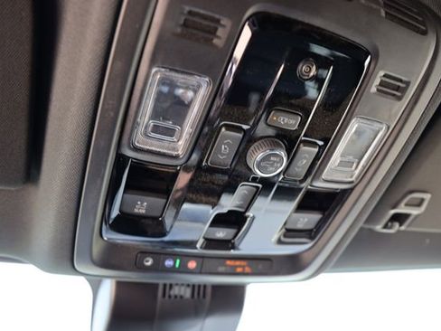 New 2026 GMC Yukon AT4 w/ AT4 Premium Package AWD/4WD image 27