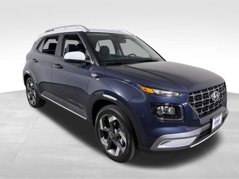 New 2026 Hyundai Venue SEL image 7