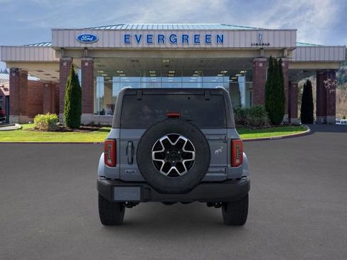 New 2025 Ford Bronco Outer Banks image 5