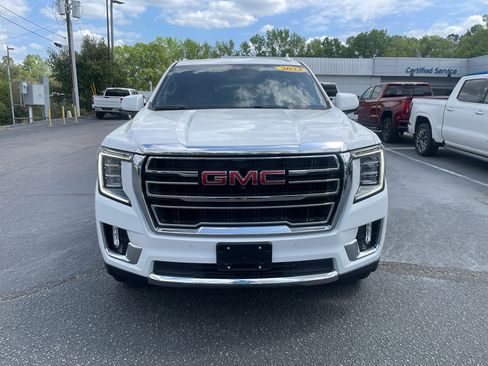 Certified 2023 GMC Yukon XL SLT w/ SLT Luxury Package RWD image 3