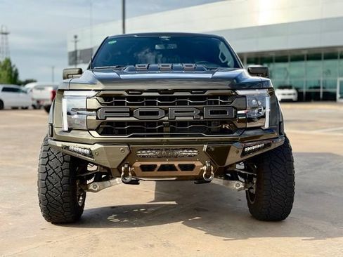 Used 2025 Ford F150 Raptor w/ Equipment Group 803A Raptor R AWD/4WD image 3