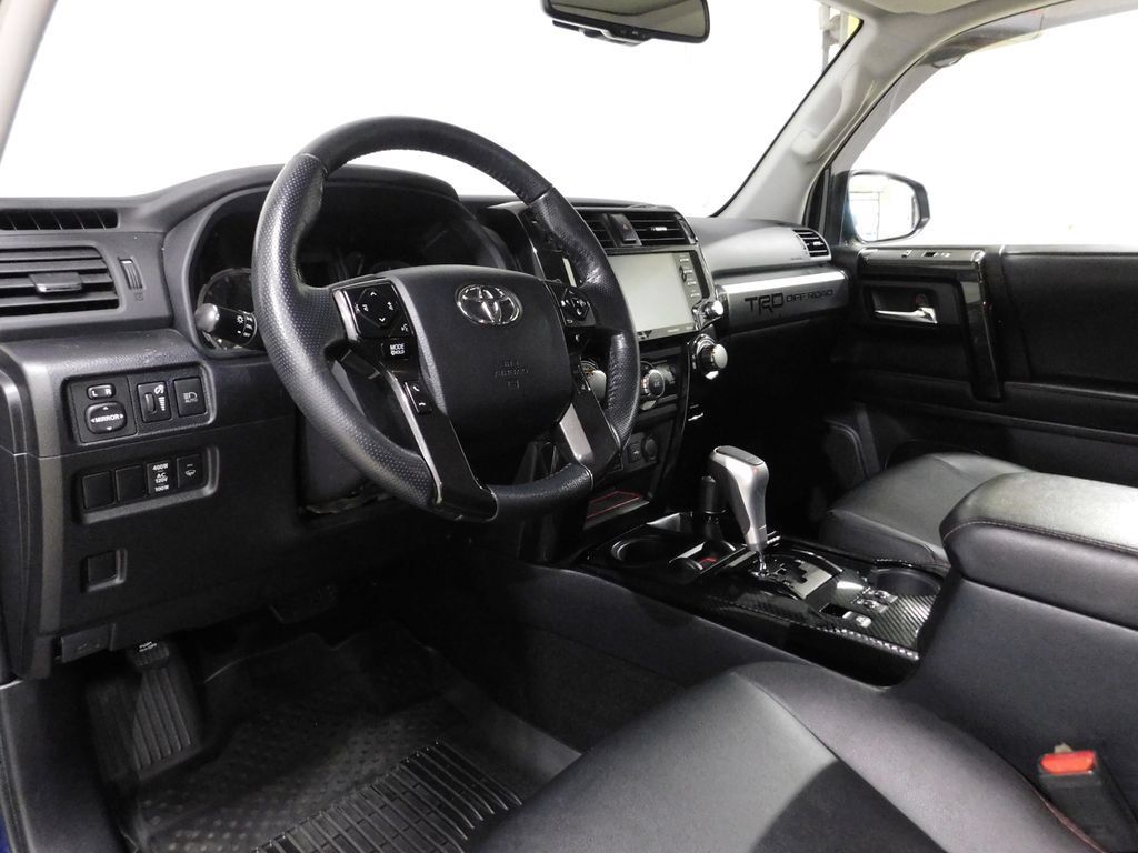 Used 2023 Toyota 4Runner TRD Off-Road Premium w/ Moonroof Package AWD/4WD image 20