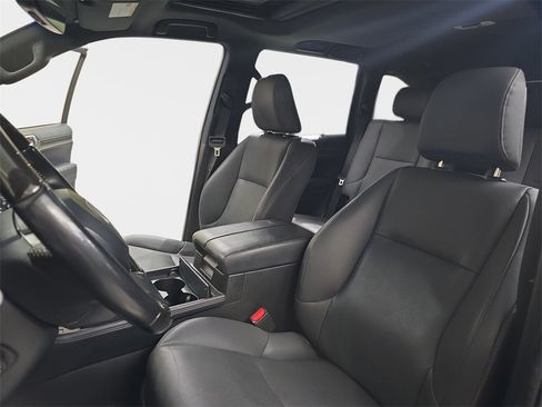 Certified 2023 Lexus GX 460 Premium image 14
