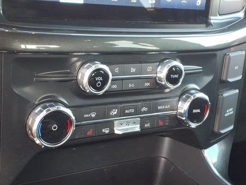 Used 2022 Ford F150 XLT w/ Equipment Group 302A High image 11