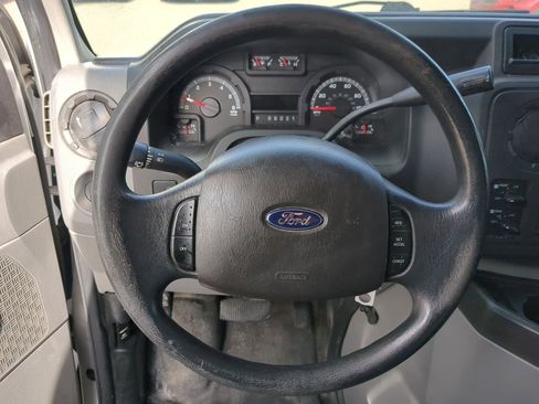 Used 2014 Ford E-150 and Econoline 150 XL w/ Power Windows & Locks Group image 20
