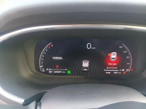 Used 2023 Acura MDX SH-AWD image 11