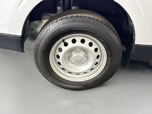Used 2022 Ford Maverick XL FWD image 32