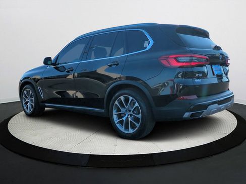 Used 2019 BMW X5 xDrive40i w/ Executive Package image 6