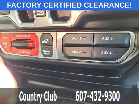 Used 2021 Jeep Wrangler Unlimited Rubicon AWD/4WD image 14