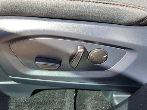 Certified 2025 Ford Explorer Active RWD image 12
